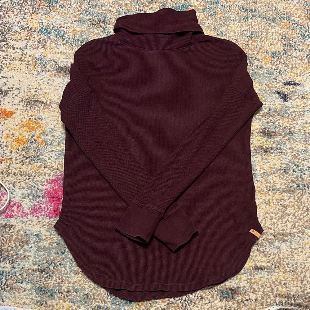Tentree Burgundy Turtleneck Sweater M